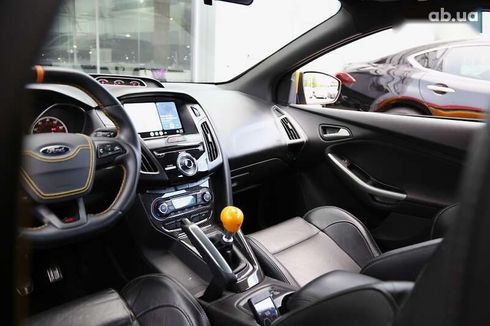 Ford Focus 2012 - фото 18