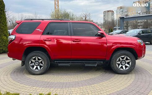 Toyota 4Runner 2020 - фото 8