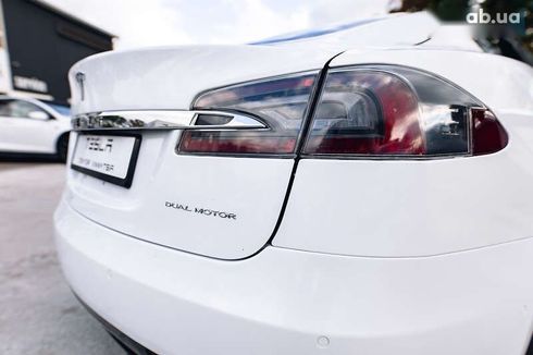 Tesla Model S 2020 - фото 11
