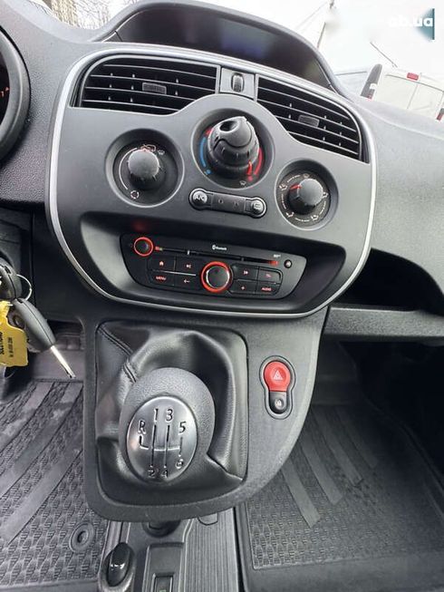 Renault Kangoo 2020 - фото 25