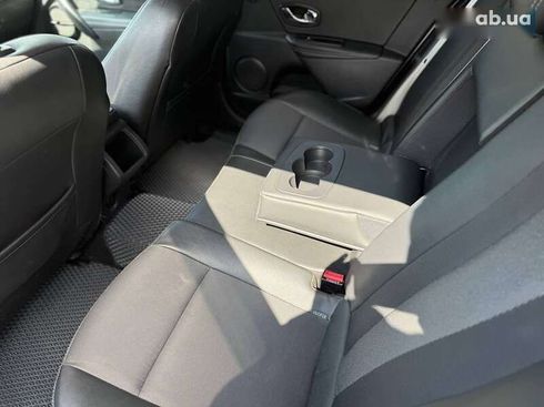 Renault Megane 2013 - фото 17