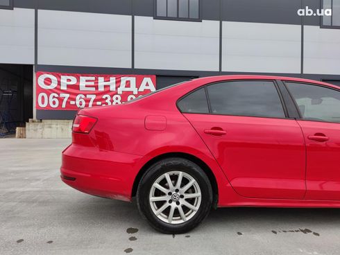 Volkswagen Jetta 2014 красный - фото 19