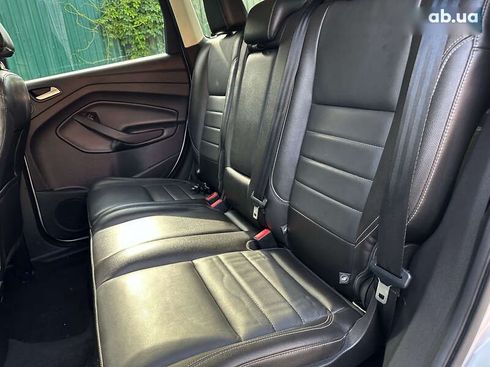 Ford Escape 2017 - фото 16