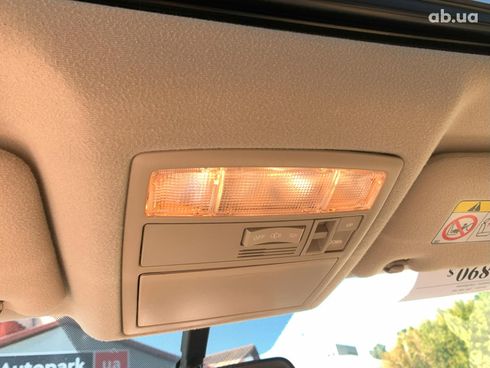 Toyota Venza 2013 белый - фото 36