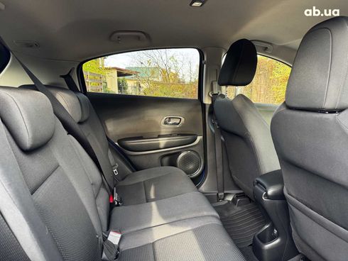 Honda HR-V 2018 синий - фото 27