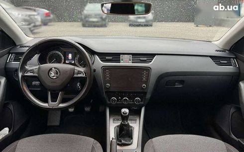 Skoda Octavia 2019 - фото 12