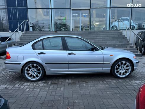 BMW 3 серия 2003 серебристый - фото 4