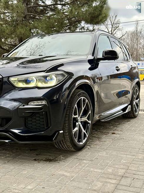 BMW X5 2019 - фото 8