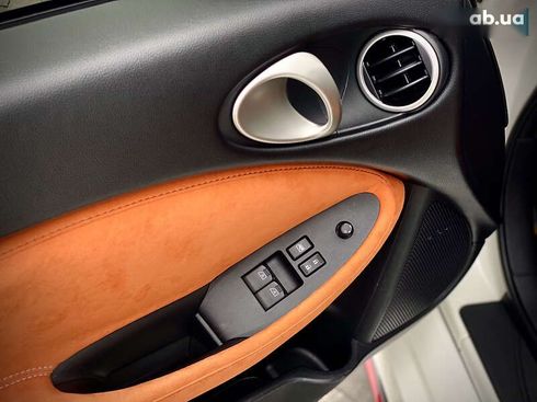 Nissan 370Z 2015 - фото 21