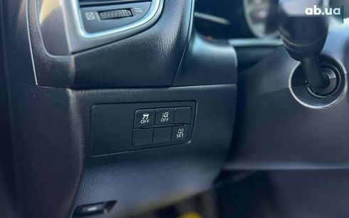 Mazda 3 2017 - фото 14