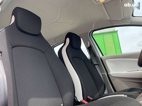 Renault Zoe 2017 - фото 30