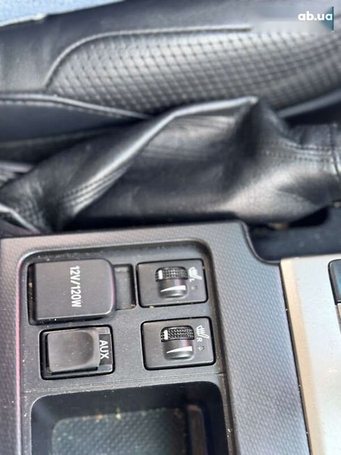 Toyota Land Cruiser Prado 2013 - фото 22