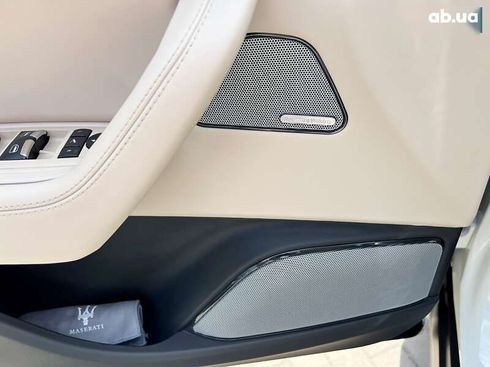 Maserati Levante 2022 - фото 21