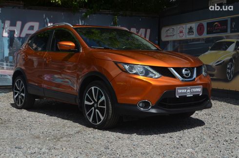 Nissan Rogue 2017 оранжевый - фото 8