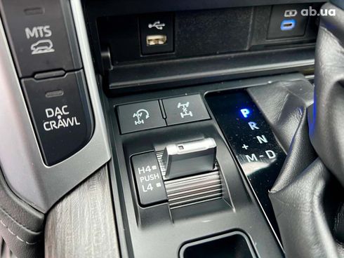 Toyota Land Cruiser 2022 серый - фото 36