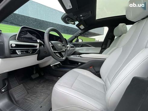 Cadillac Lyriq 2023 - фото 23