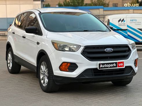 Ford Escape 2017 белый - фото 4