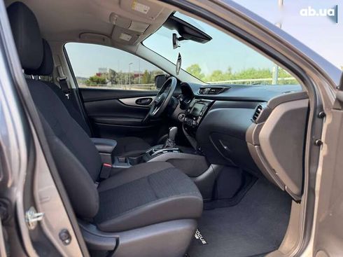 Nissan Rogue 2021 - фото 26