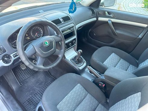 Skoda octavia a5 2009 бежевый - фото 31
