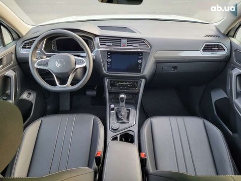 Volkswagen Tiguan 2022 - фото 28