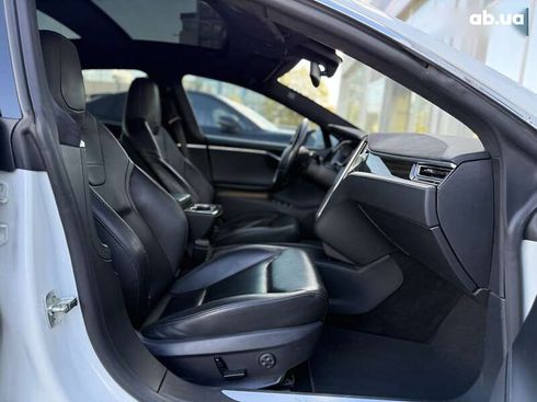 Tesla Model S 2016 - фото 13