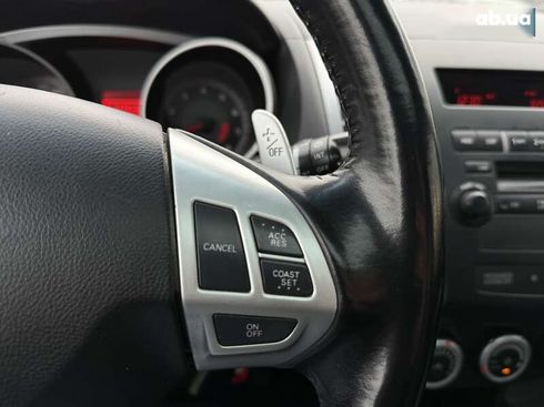 Mitsubishi Outlander 2007 - фото 25