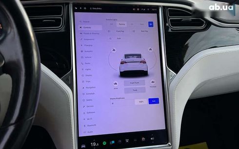 Tesla Model X 2018 - фото 16