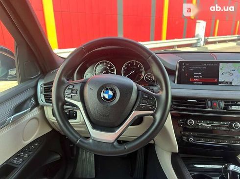 BMW X5 2017 - фото 14