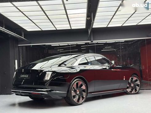 Rolls-Royce Spectre 2025 - фото 23