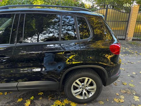 Volkswagen Tiguan 2016 черный - фото 10