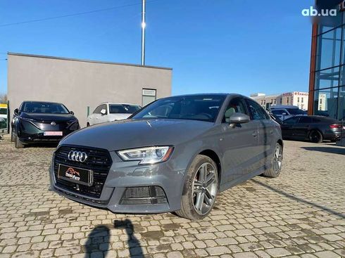 Audi A3 2017 - фото 3