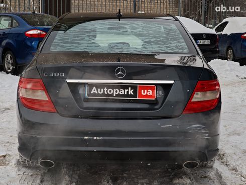 Mercedes-Benz C-Класс 2009 серый - фото 10