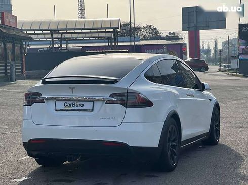 Tesla Model X 2020 - фото 12
