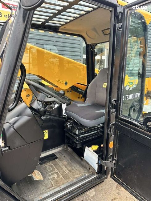 JCB 525-60T4 2017 - фото 18