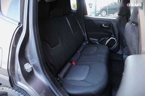 Jeep Renegade 2017 - фото 11