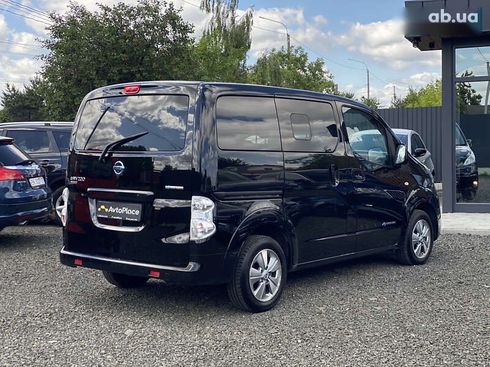 Nissan e-NV200 2016 - фото 17