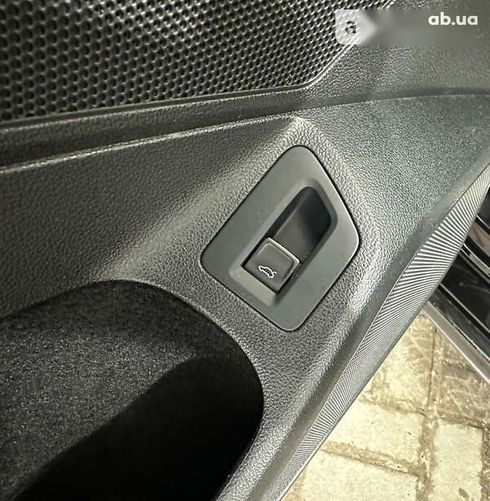 Volkswagen Passat 2017 - фото 18