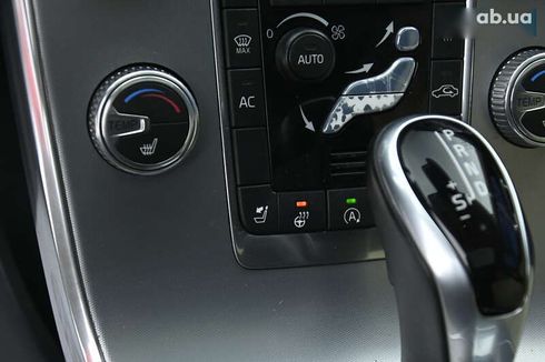 Volvo V60 2017 - фото 21