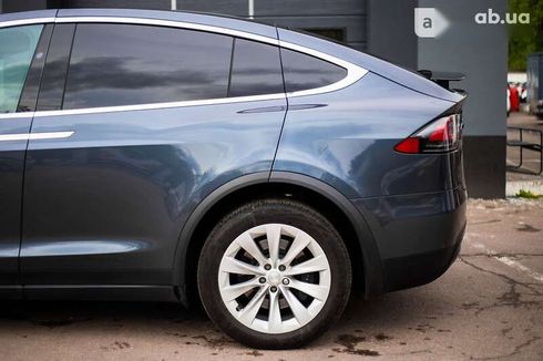 Tesla Model X 2019 - фото 6