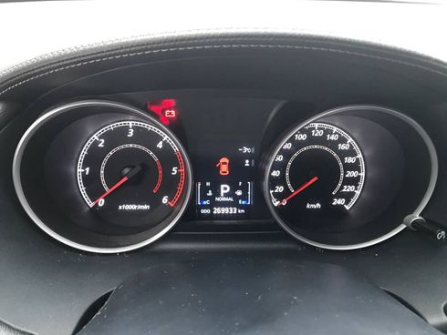 Mitsubishi Outlander 2010 черный - фото 9