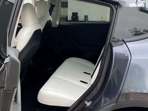 Tesla Model Y 2023 - фото 15
