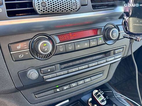 BMW X5 2011 - фото 28
