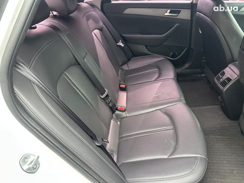 Hyundai Sonata 2018 белый - фото 14