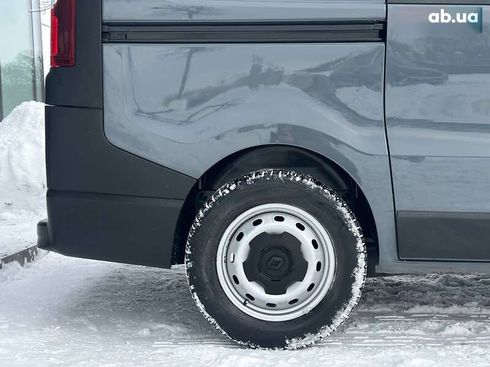 Renault Trafic 2021 - фото 8