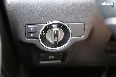 Infiniti Q30 2016 - фото 26