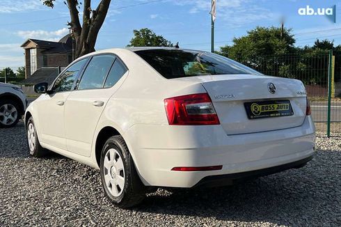 Skoda Octavia 2019 - фото 4