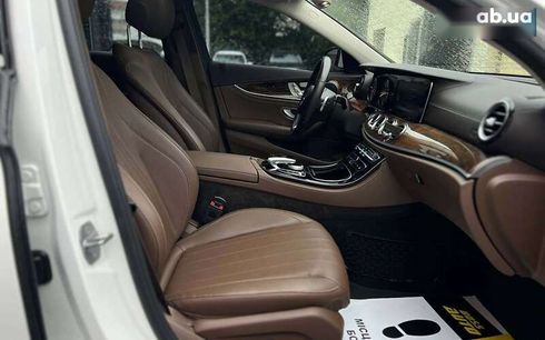 Mercedes-Benz E-Класс 2018 - фото 25