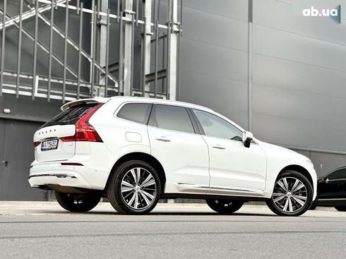Volvo XC60 2021 - фото 8