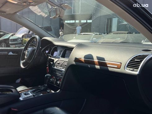 Audi Q7 2011 черный - фото 39