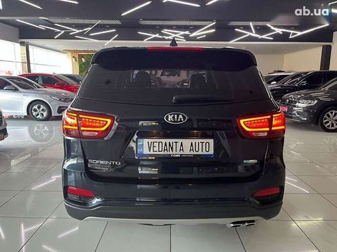 Kia Sorento 2018 - фото 5